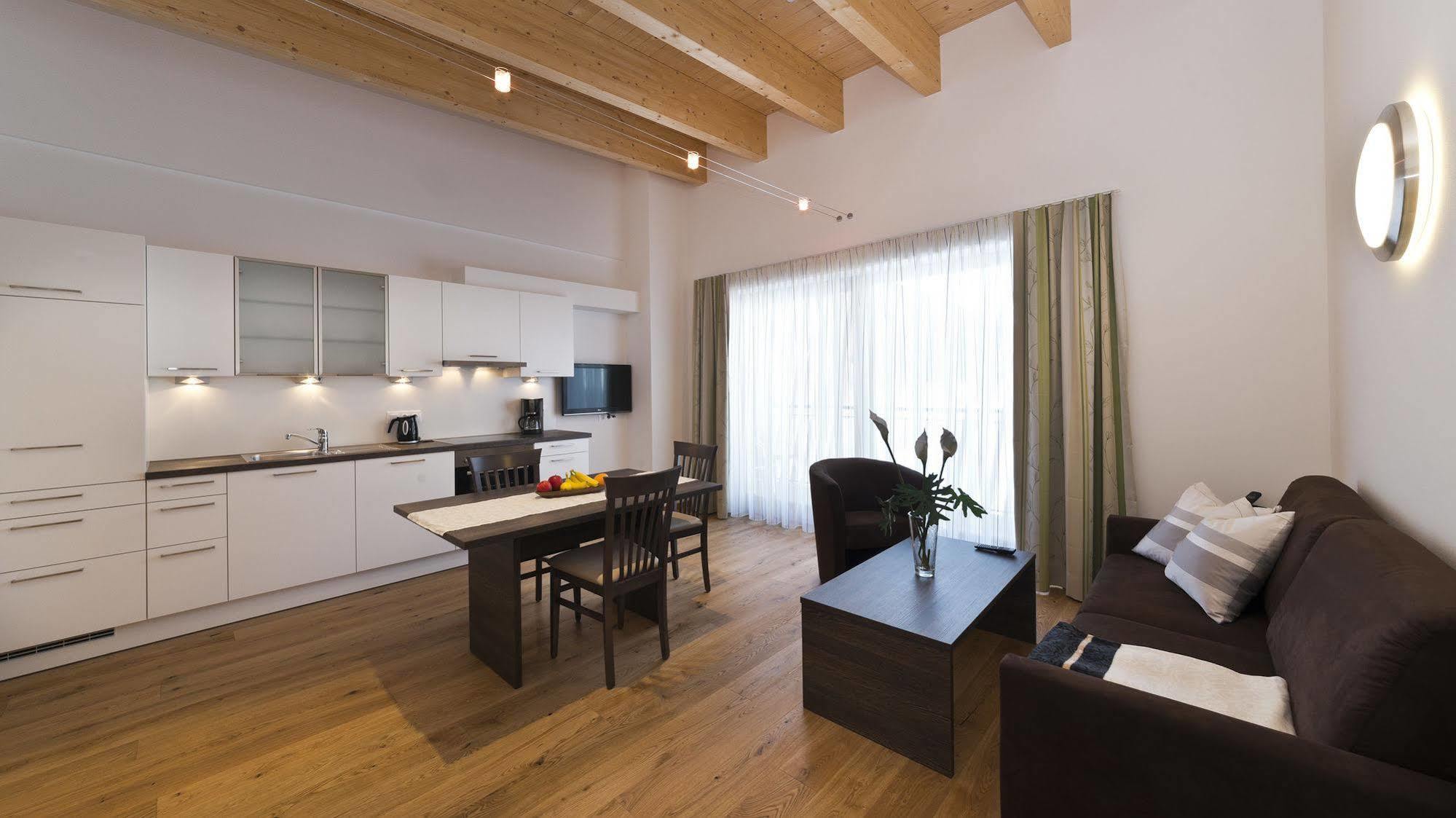 Apartments Dolomit-Royal Sillian Exterior foto
